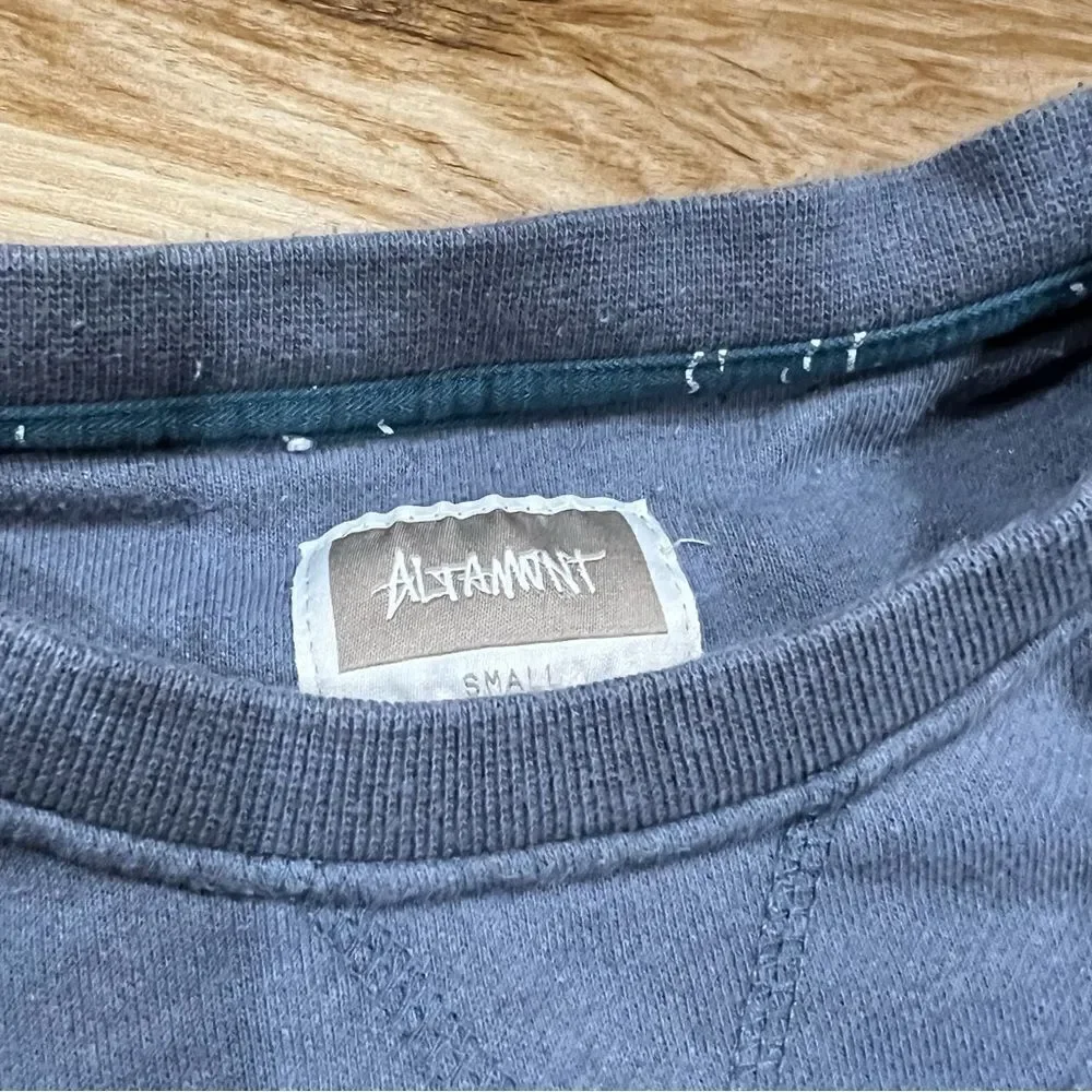Altamont blue pocket